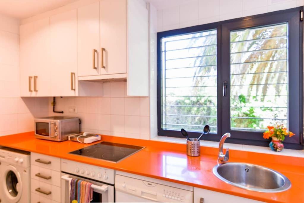 ¡Nuevo! Espectacular Casa En La Playa De Berria Villa Santona Luaran gambar